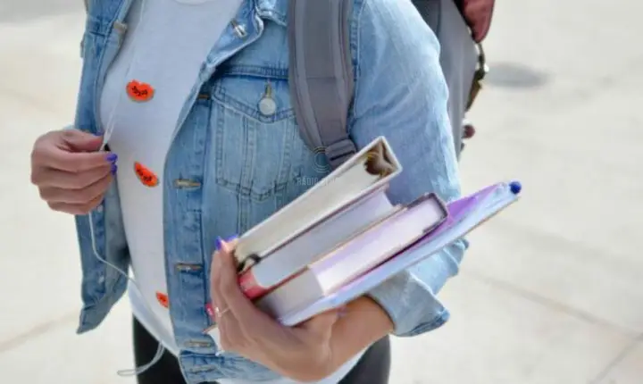 Bolsas de 500 euros para o ensino superior com candidaturas abertas desde 20 de julho