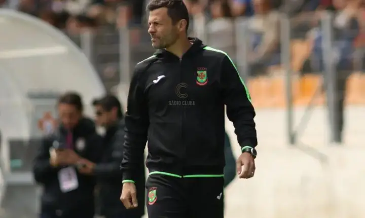 Paços de Ferreira anuncia saída de Filipe Cândido