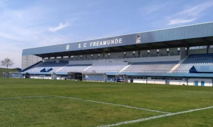 Paços de Ferreira: Investimento de mais de 1,5 milhões para renovar balneários de futebol