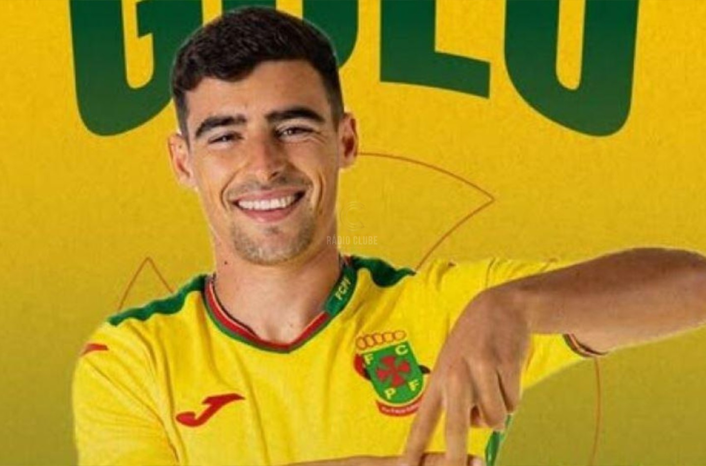 Golos de Costinha dão vitórias ao Paços, mas avançado só pensa na manutenção