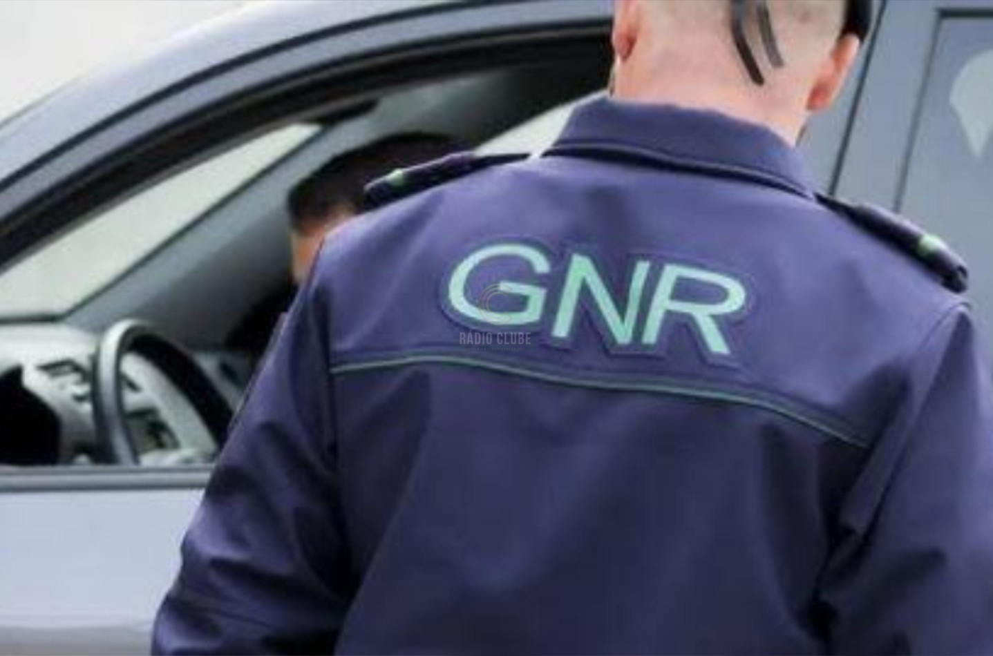 Três arguidos e recuperação de material furtado