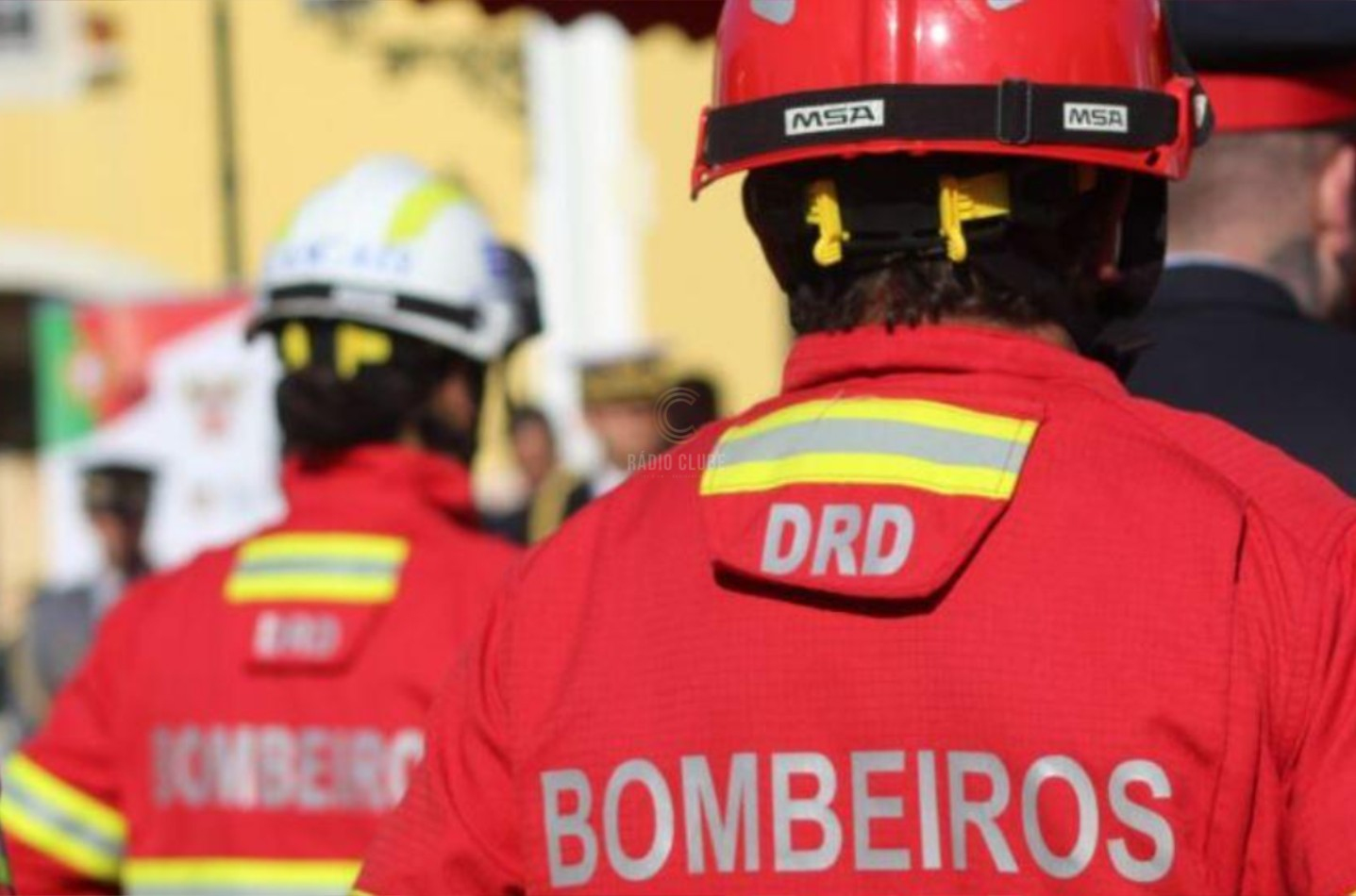 Colisão entre um carro e camião provoca um ferido e condiciona trânsito na A42 Sentido Porto-Paços de Ferreira